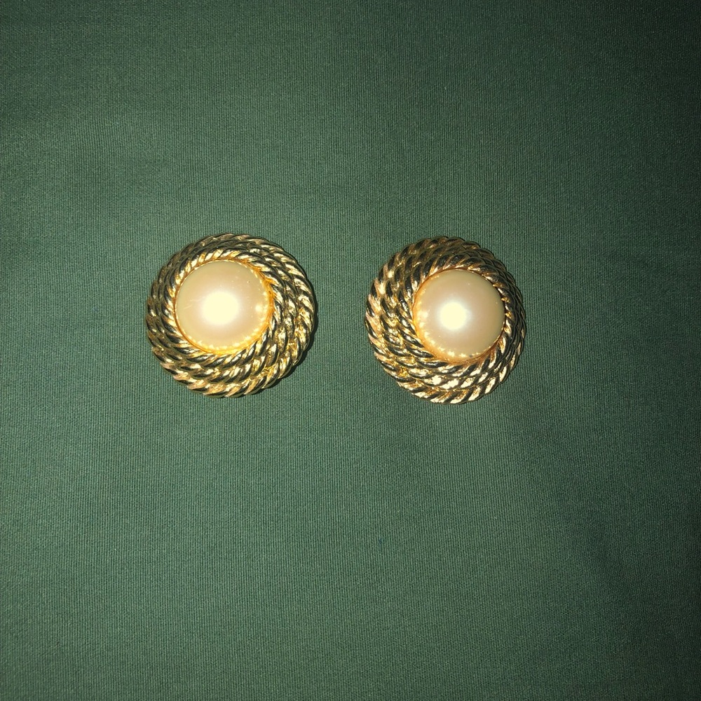 Vintage clip on earrings